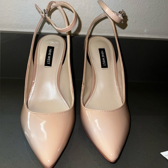 Nine West nude Heels size 6 - Picture 5 of 10